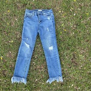 Cello Distressed Fray Ankle Cropped Skinny Jeans